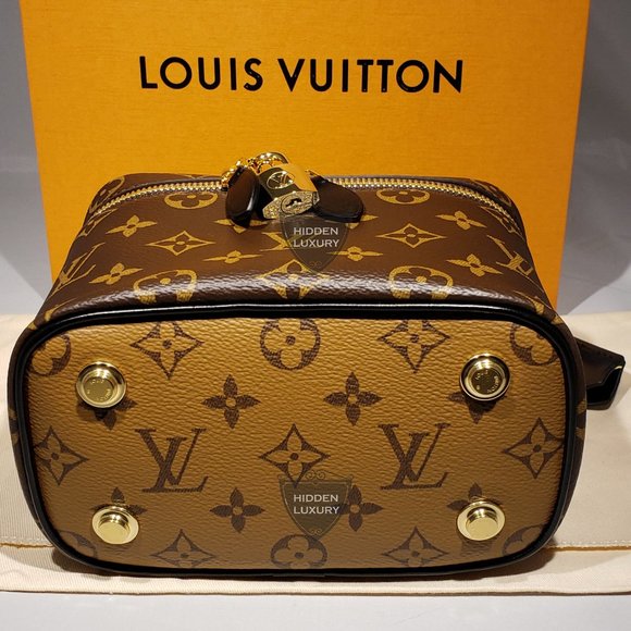 New Louis Vuitton Vanity Pm Monogram/Reverse-monogram Cross  New Vanity PM w/ Strap Monogram Reverse M45165